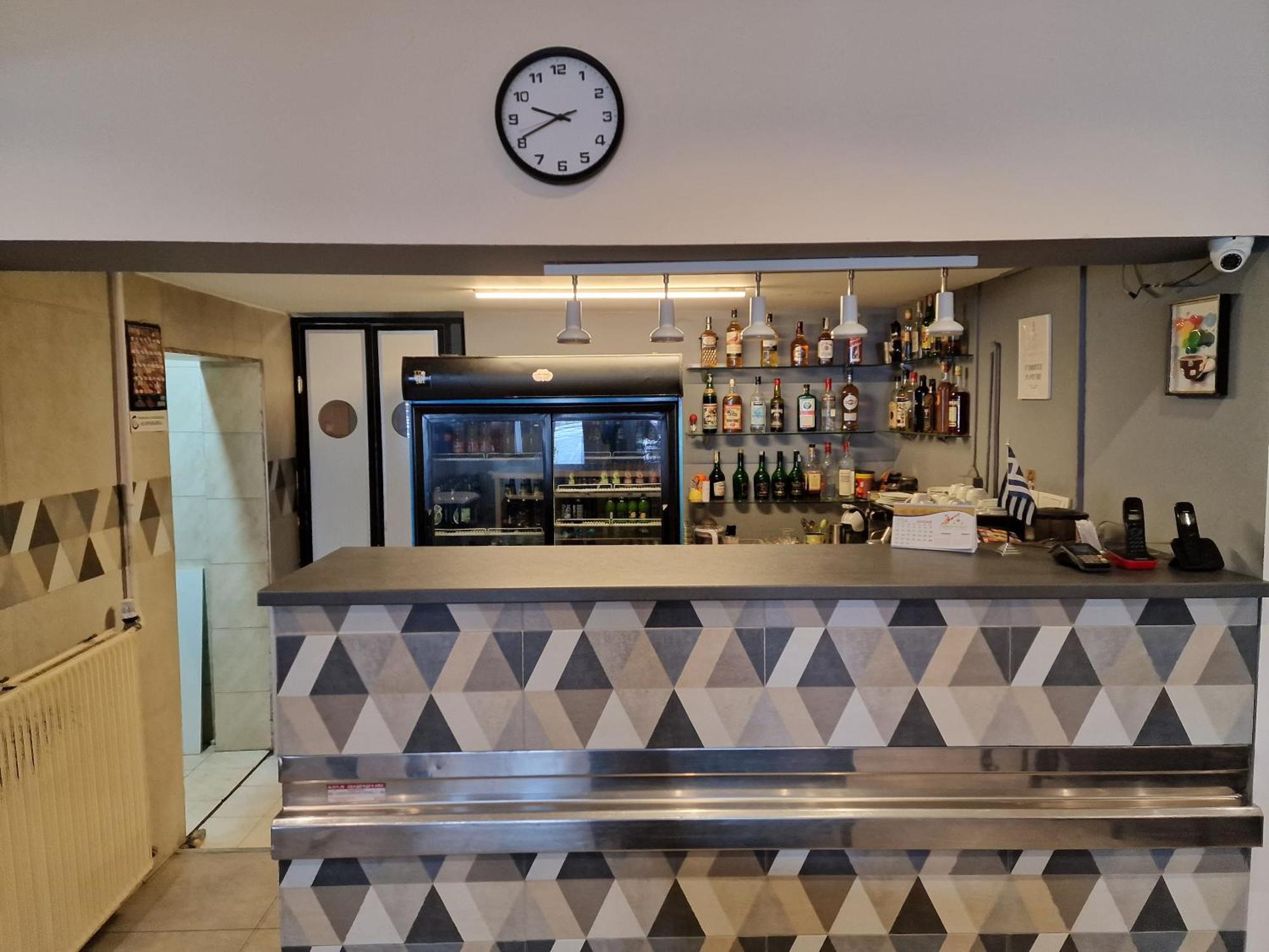 Hotel Djerdan 克拉列沃 外观 照片