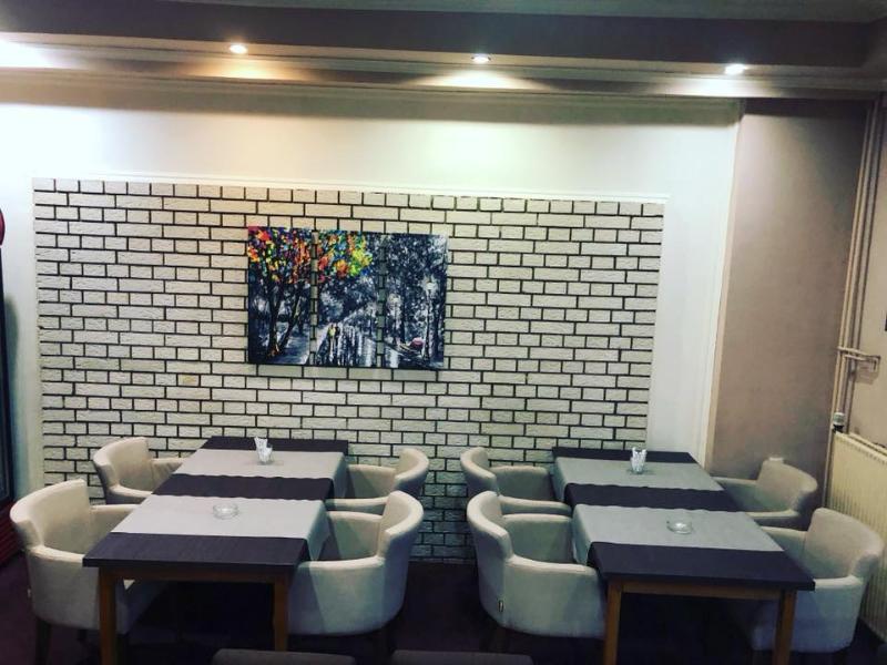 Hotel Djerdan 克拉列沃 外观 照片